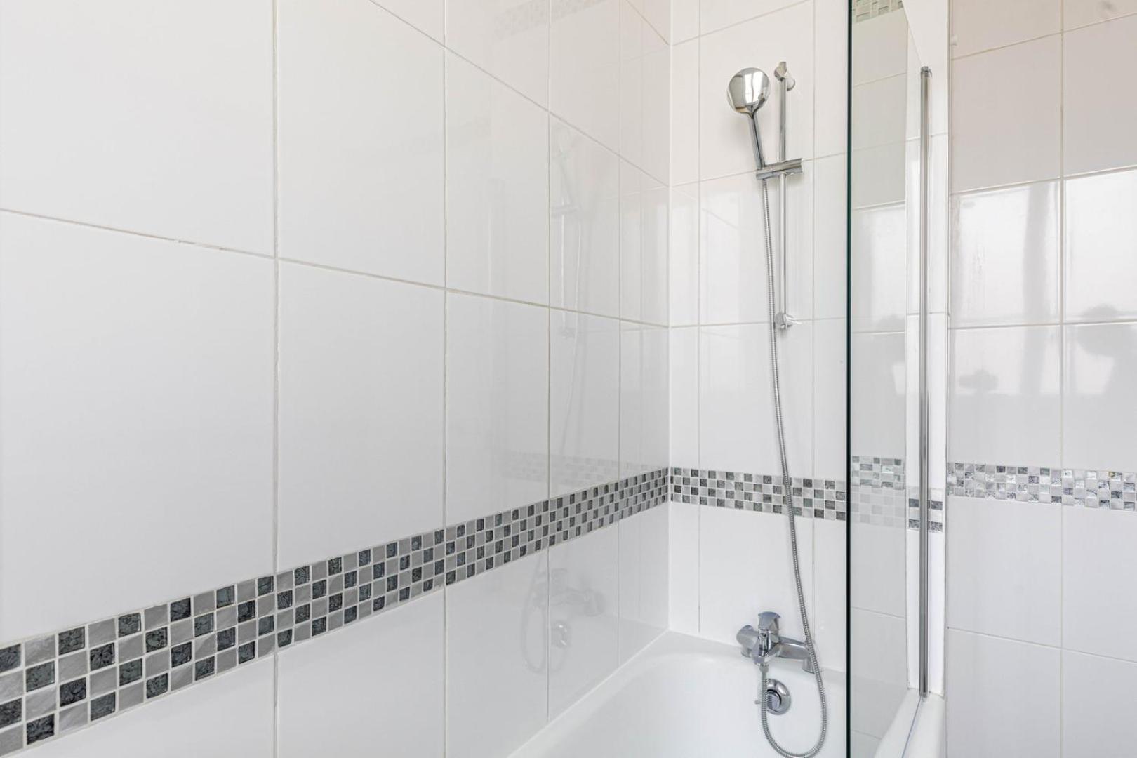 Guestready - Apt Moderne - Direct Champs Elysees Διαμέρισμα Clichy Εξωτερικό φωτογραφία