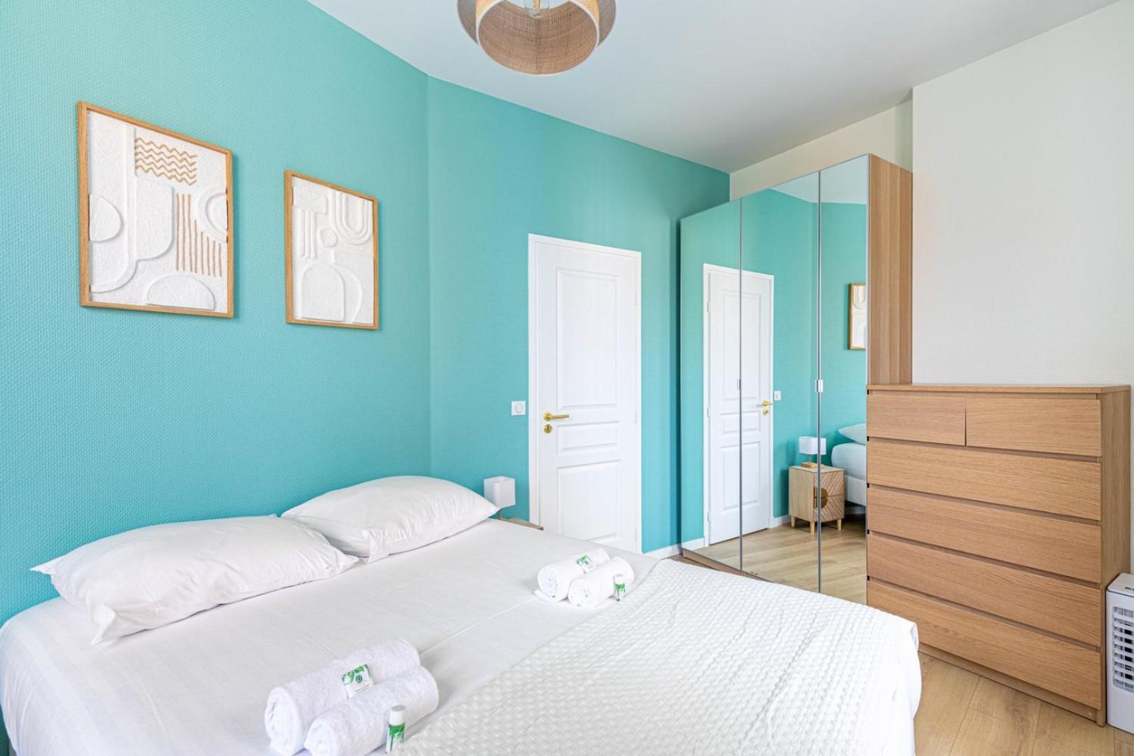 Guestready - Apt Moderne - Direct Champs Elysees Διαμέρισμα Clichy Εξωτερικό φωτογραφία